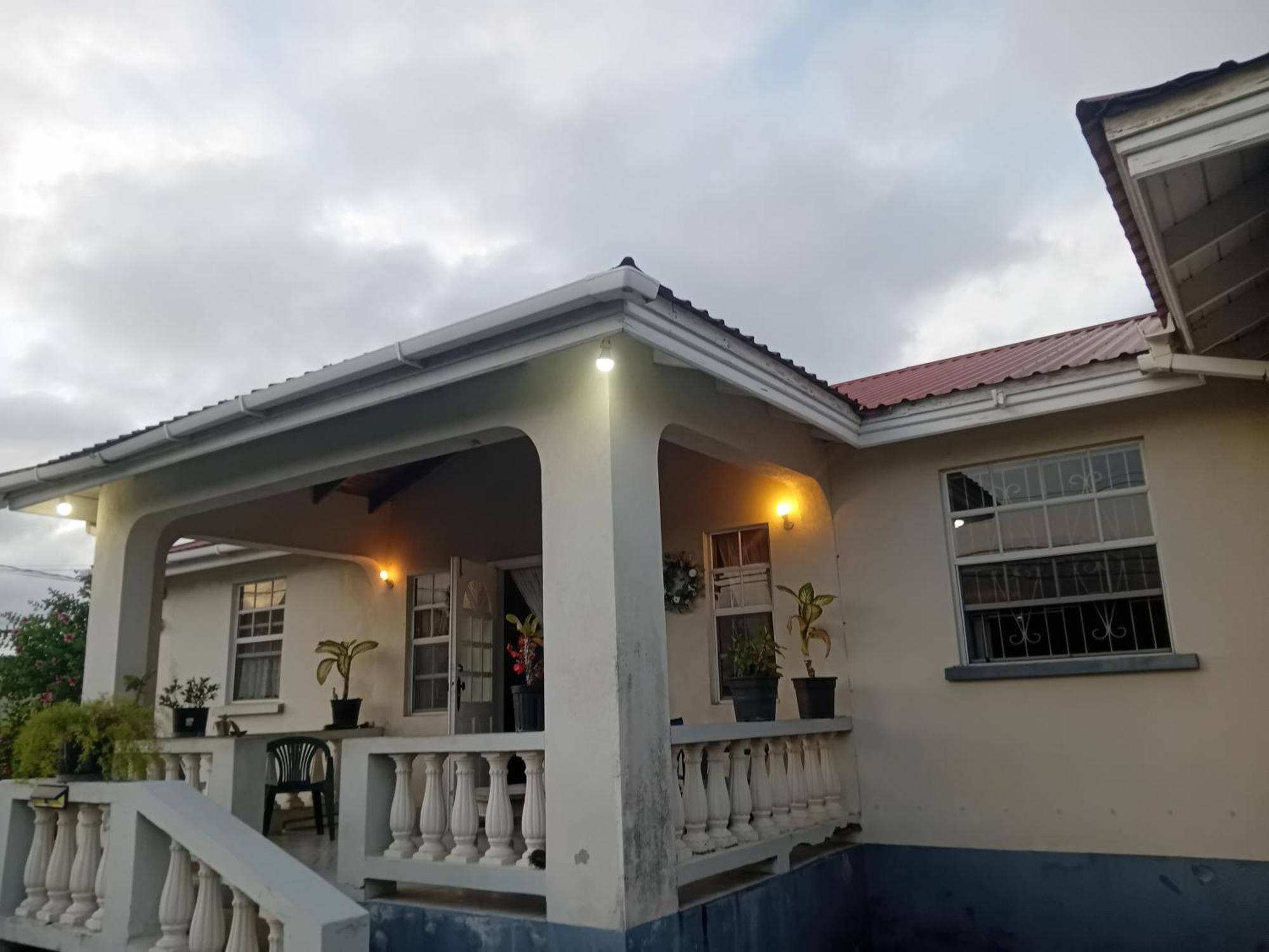 Chandler Homestay Saint Philip Exterior foto